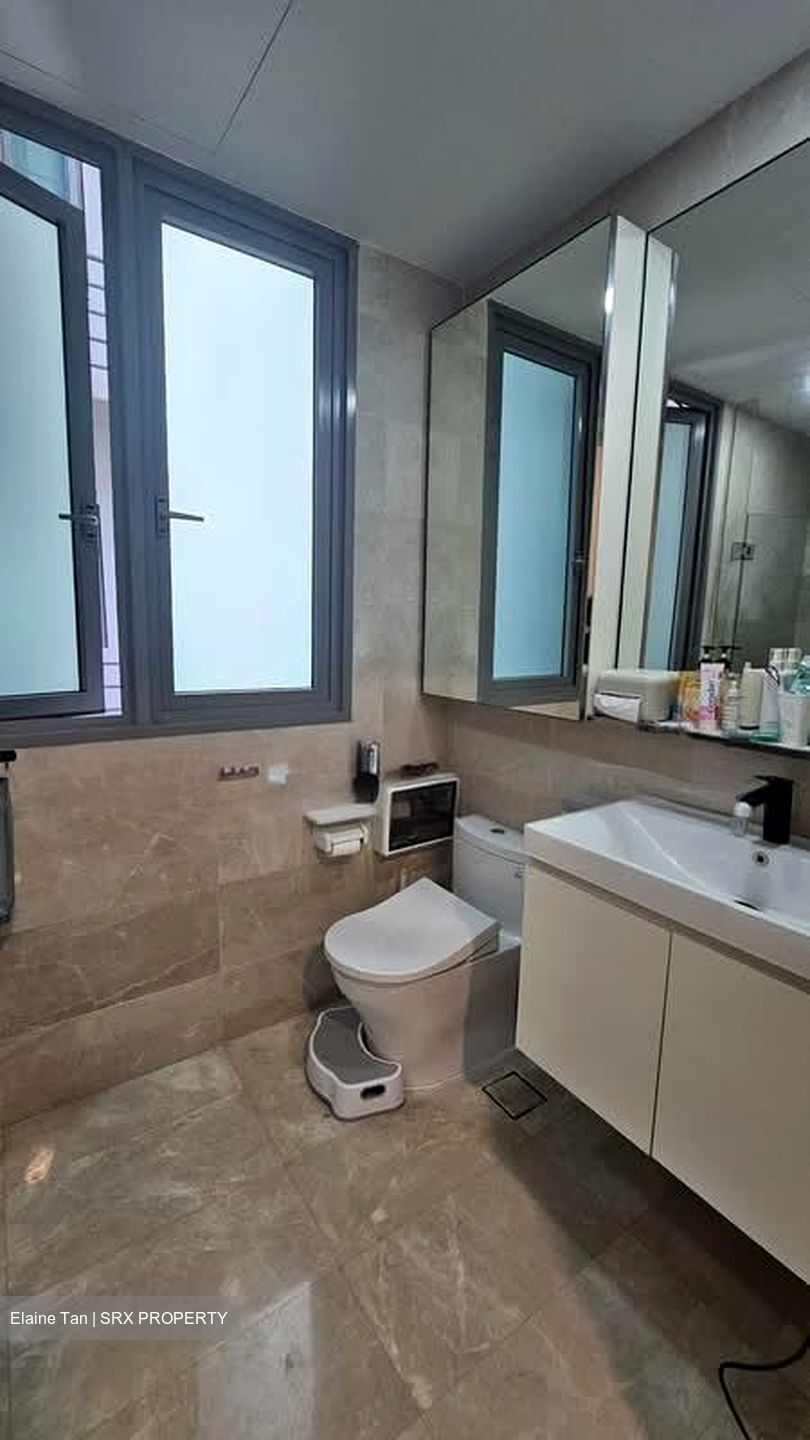 Kingsford . Hillview Peak (D23), Condominium #612929571